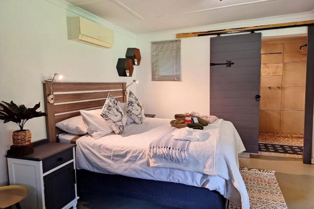 Photo of Bedroom in Oudtshoorn
