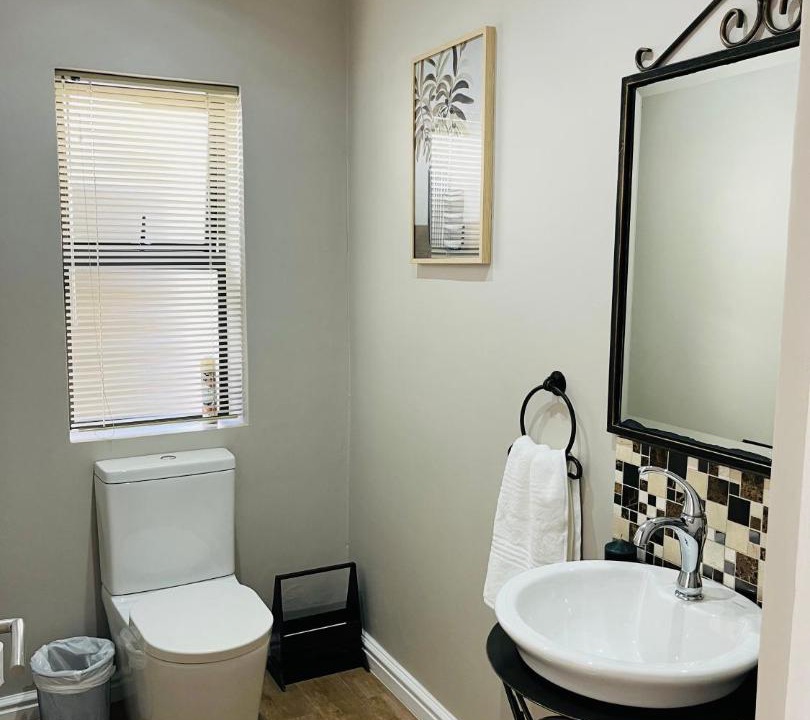 Photo of Bathroom in George