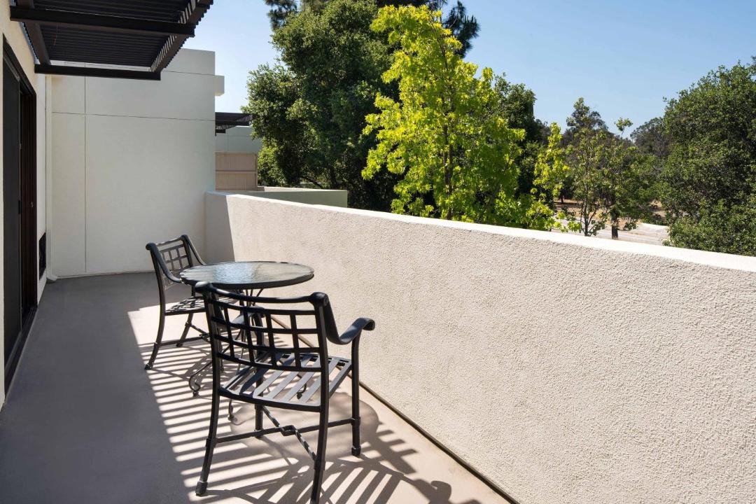 Photo of Patio Balcony in University South