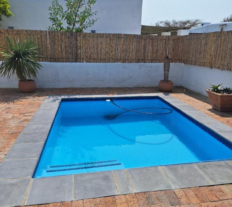 Photo of Others in Paternoster