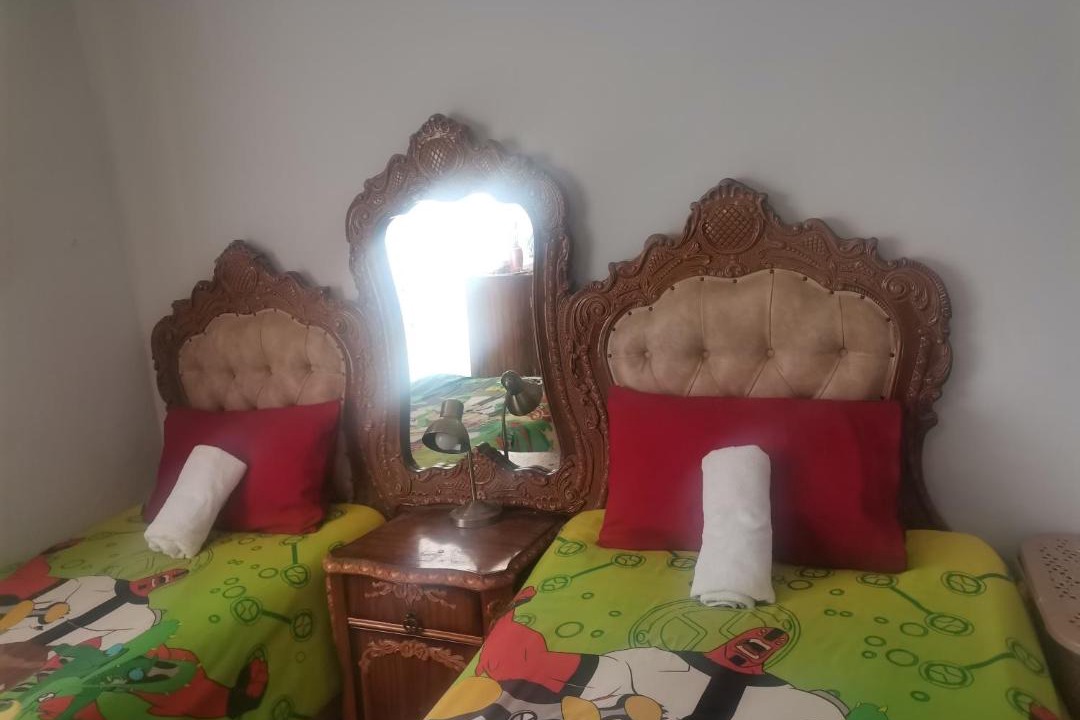 Photo of Bedroom in Alice