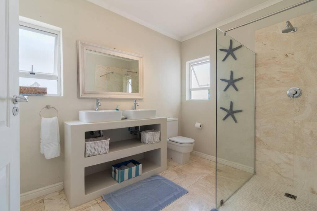 Photo of Bathroom in De Kelders