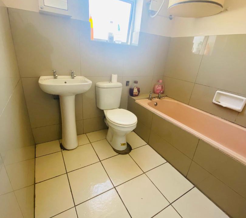 Photo of Bathroom in Humewood