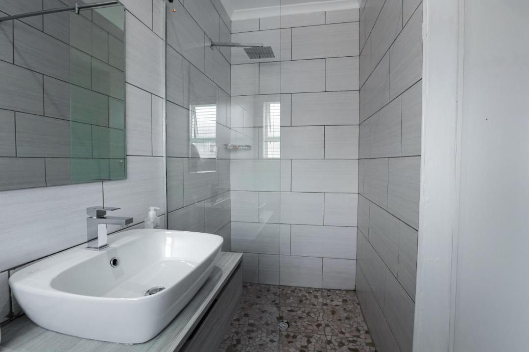Photo of Bathroom in Parow North