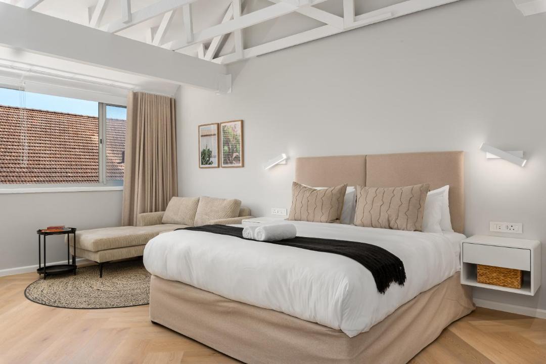 Photo of Bedroom in Three Anchor Bay