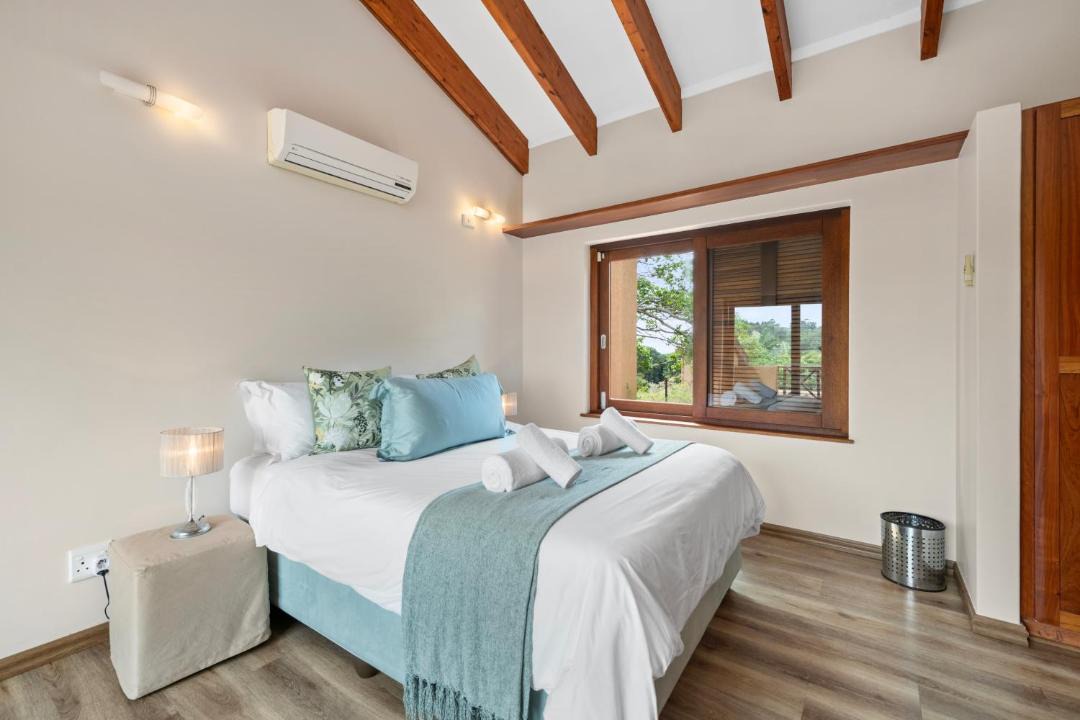 Photo of Bedroom in San Lameer