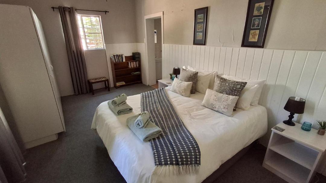 Photo of Bedroom in Oudtshoorn