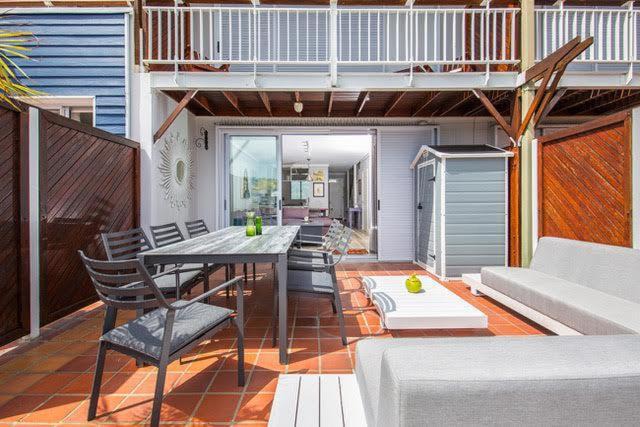 Photo of Patio Balcony in Waterfront
