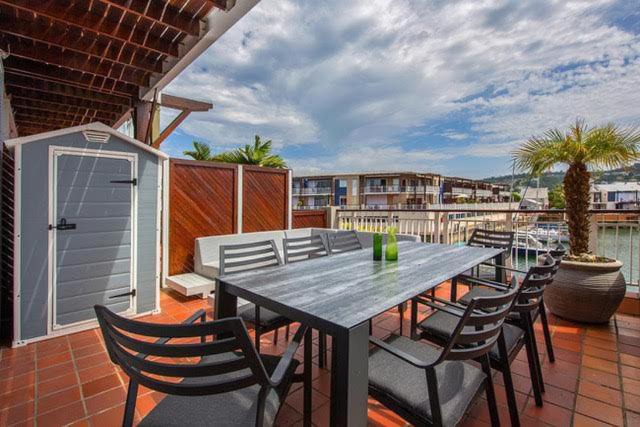 Photo of Patio Balcony in Waterfront