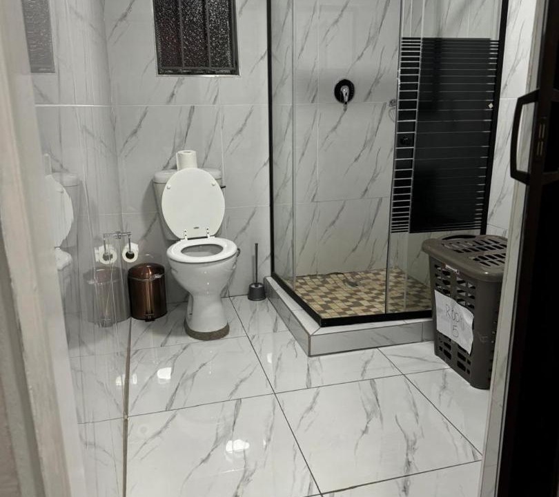 Photo of Bathroom in Emfuleni