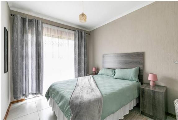 Photo of Bedroom in Alberton