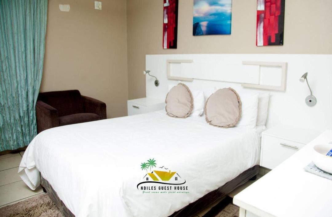 Photo of Bedroom in Quigney Beach