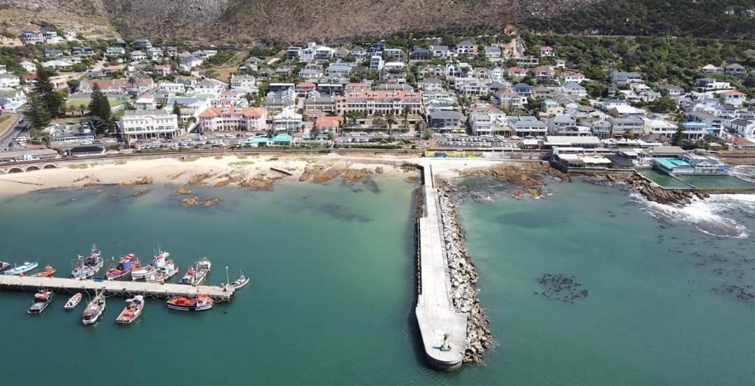 Photo of Others in Kalk Bay