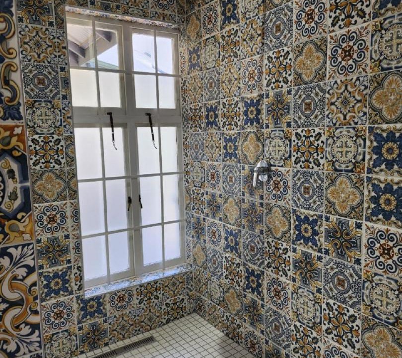 Photo of Bathroom in Nottingham Road