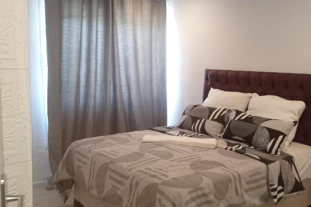 Photo of Bedroom in Parow