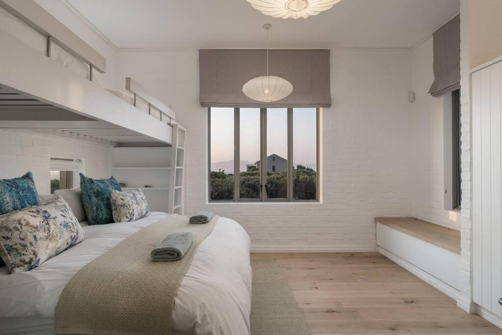 Photo of Bedroom in Gansbaai