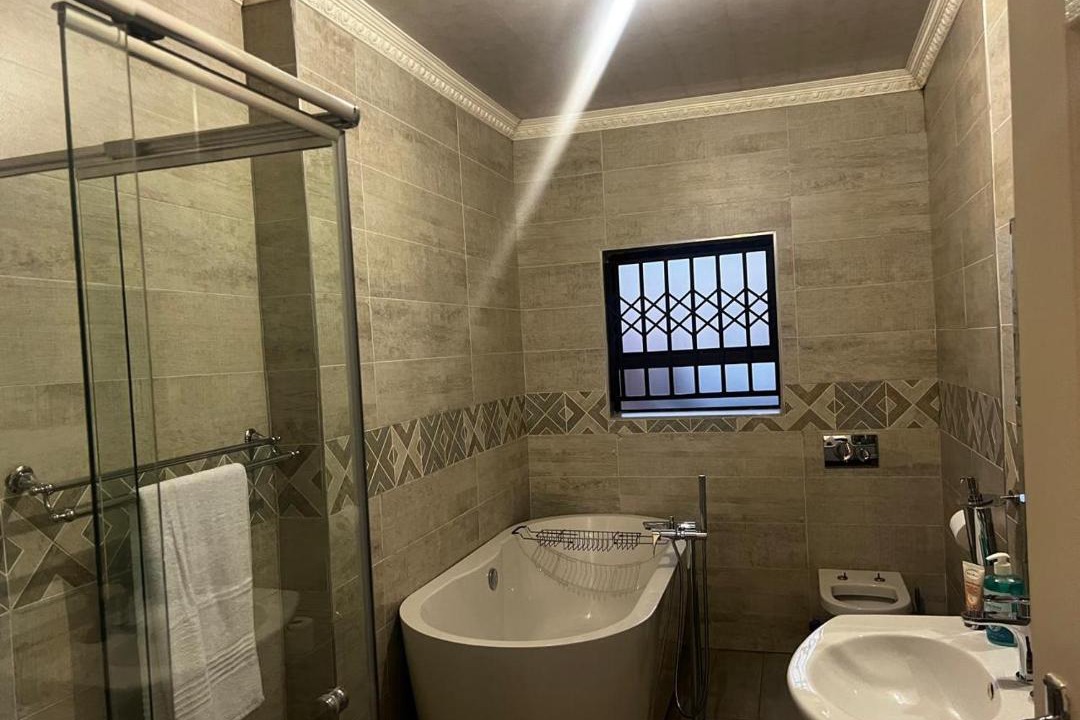 Photo of Bathroom in Westonaria