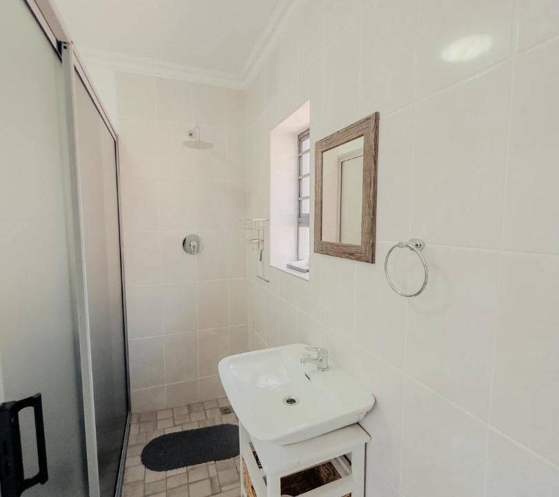 Photo of Bathroom in Humewood