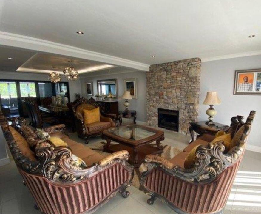 Photo of Livingroom in Gonubie