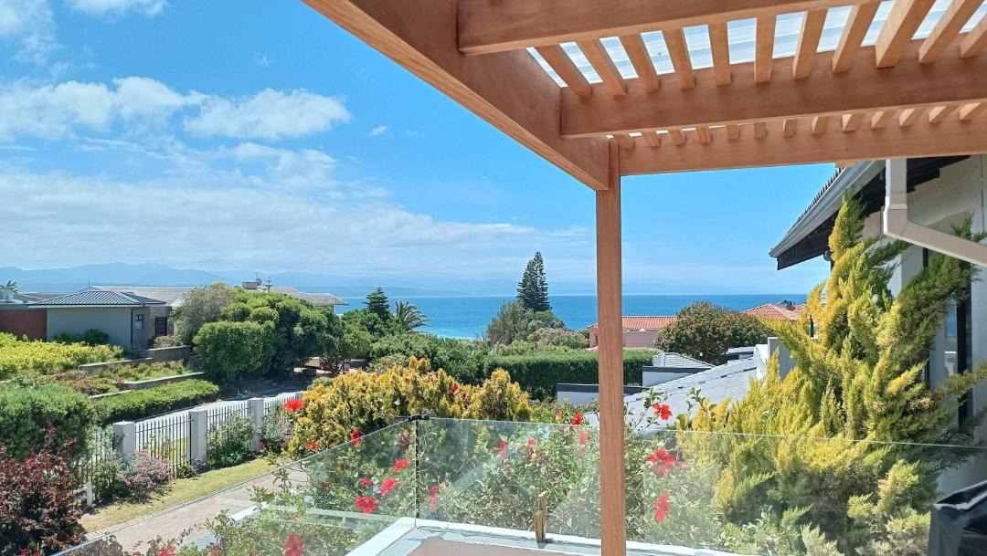 Photo of Patio Balcony in Robberg Beach