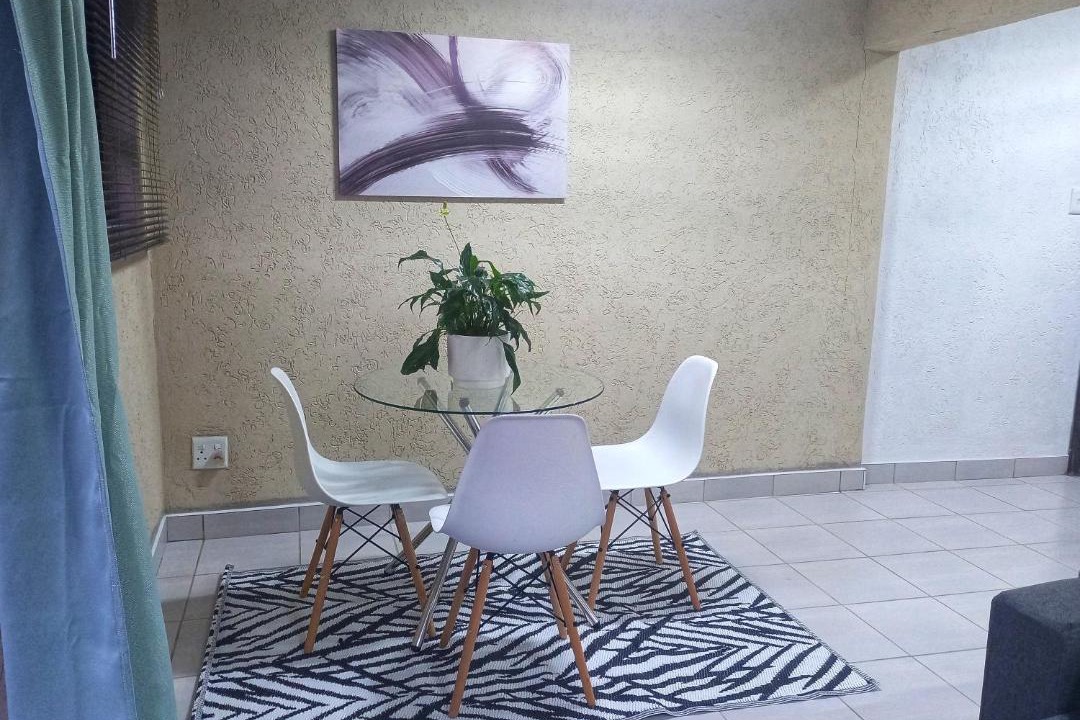 Photo of Livingroom in Beacon Bay