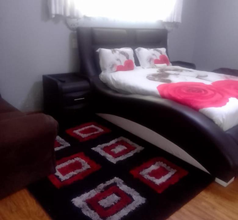Photo of Bedroom in King William's Town