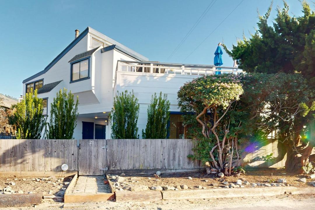 Photo of Others in Stinson Beach