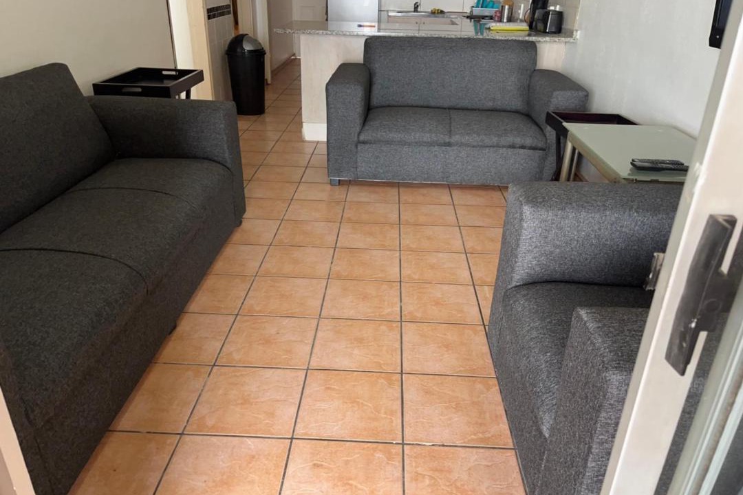 Photo of Livingroom in Margate Beach