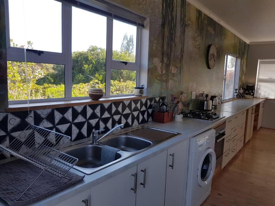 Photo of Kitchen in Reebok