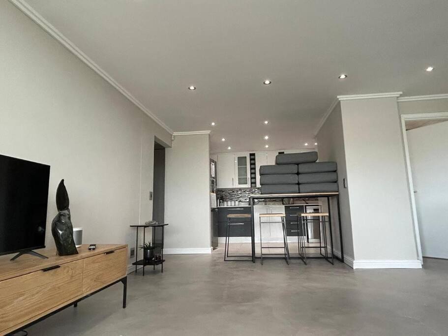 Photo of Livingroom in Bloubergstrand