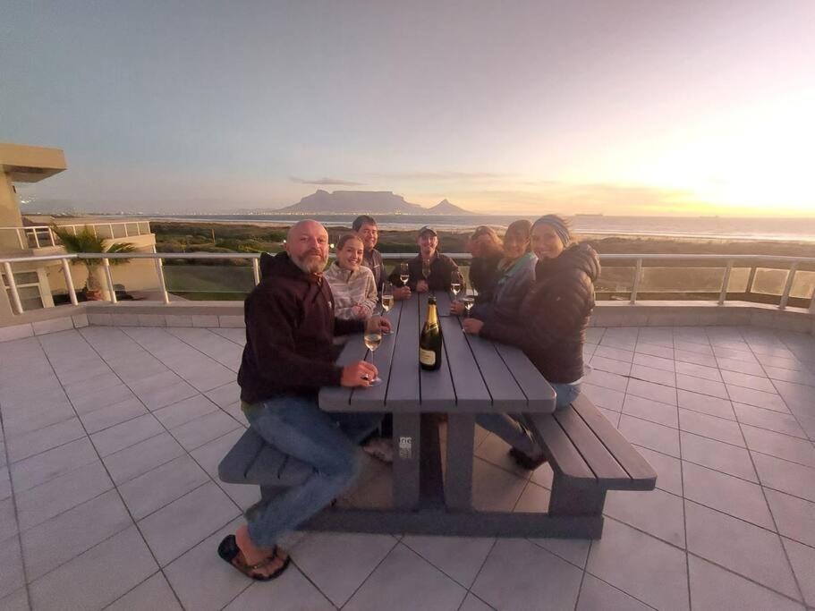 Photo of Others in Bloubergstrand