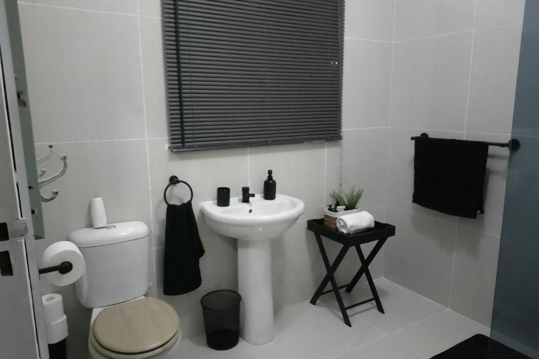 Photo of Bathroom in Montagu
