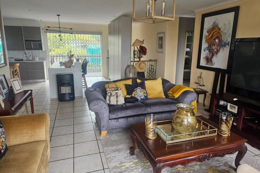 Photo of Livingroom in Port Alfred