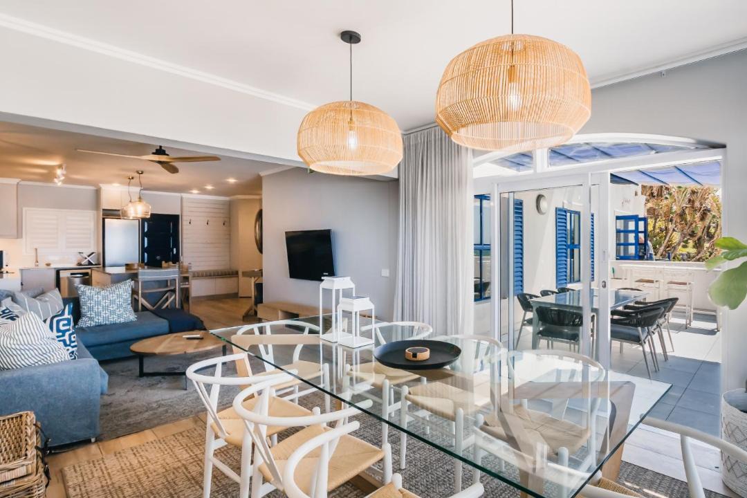 Photo of Livingroom in Shaka's Rock