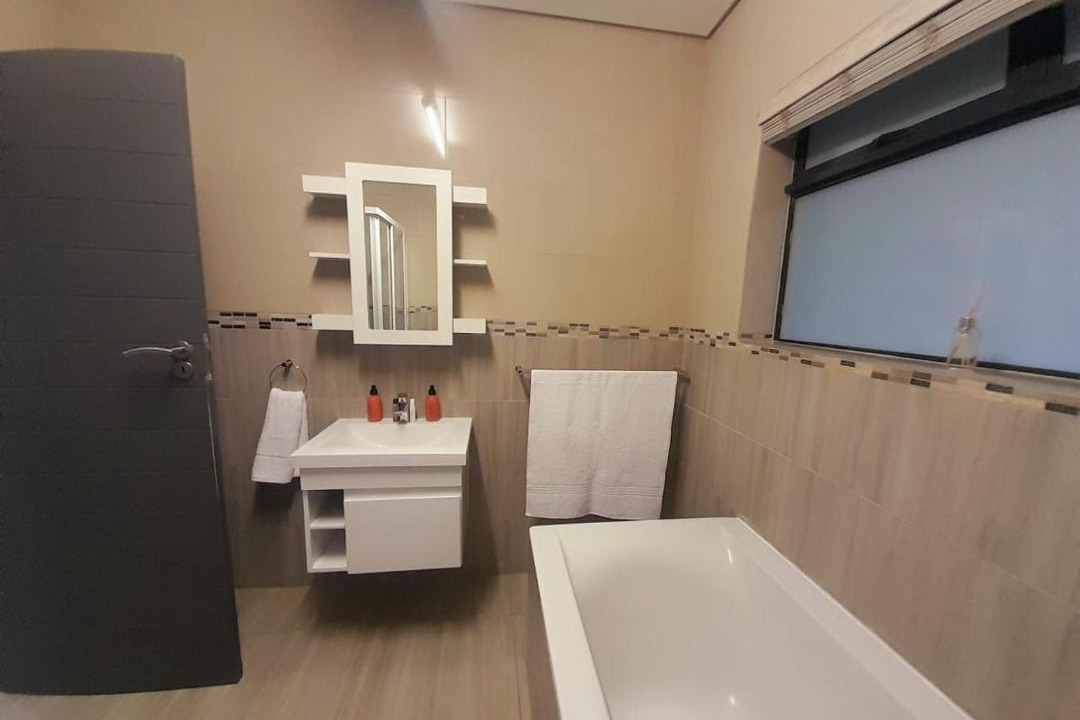 Photo of Bathroom in Kidd's Beach