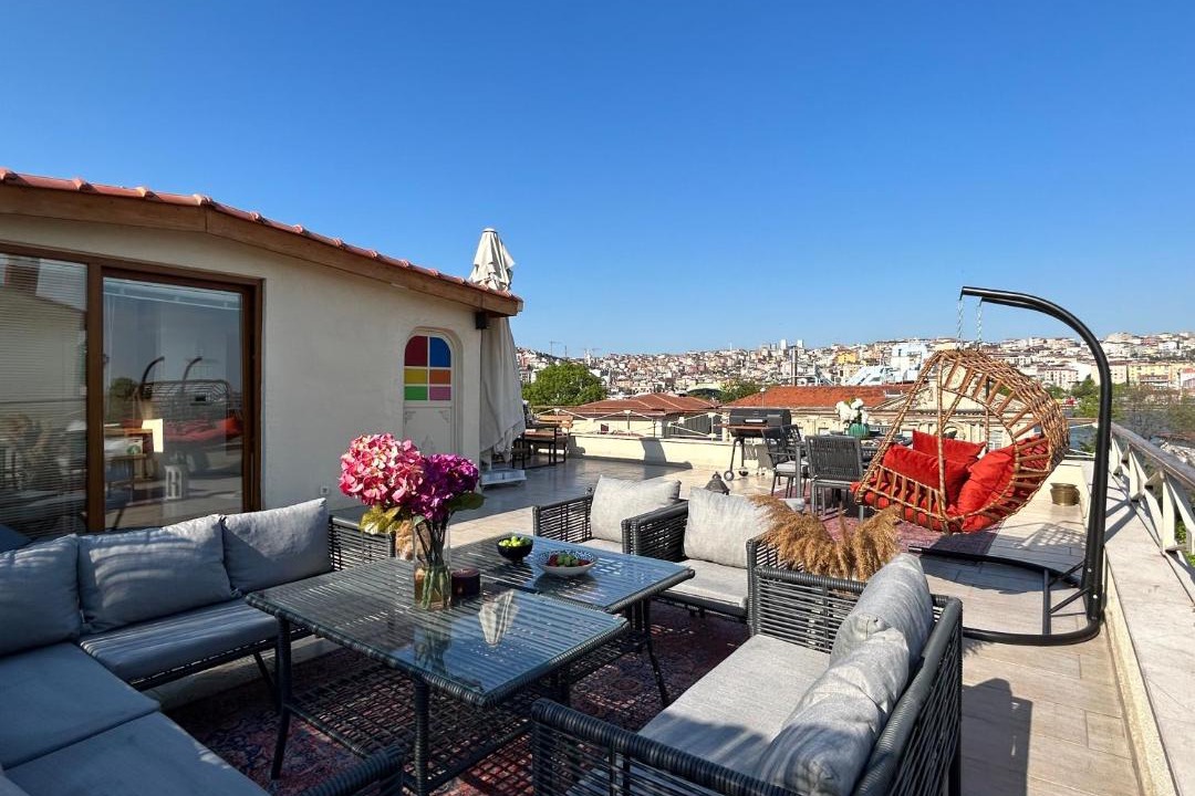 Photo of Patio Balcony in Istanbul City Center