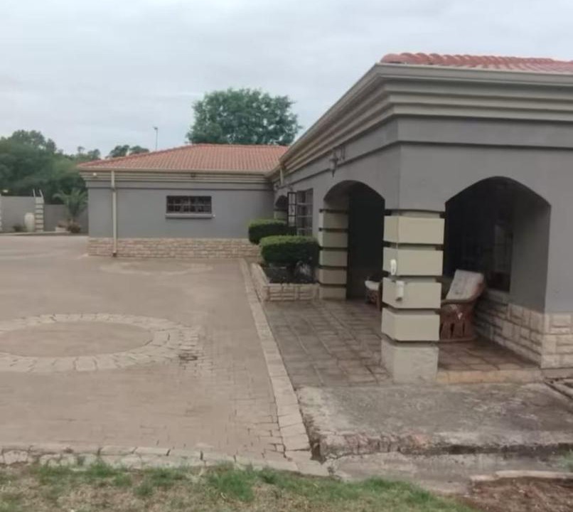 Photo of Others in Greater Johannesburg Metropolitan Area