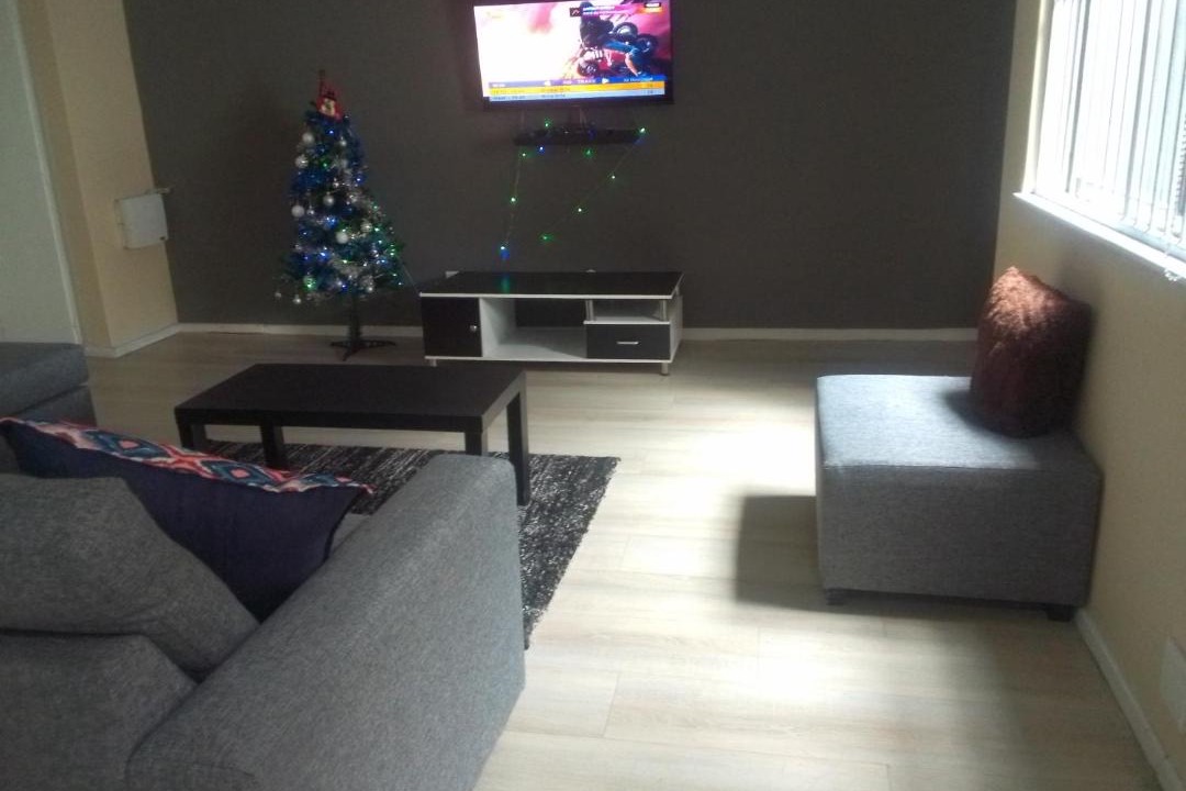 Photo of Livingroom in Quigney Beach