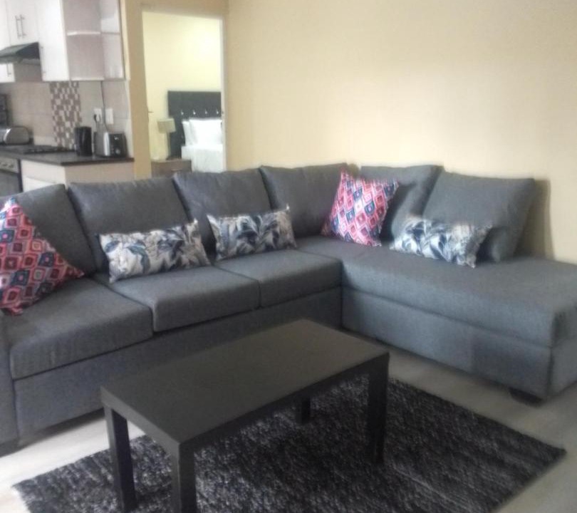 Photo of Livingroom in Quigney Beach