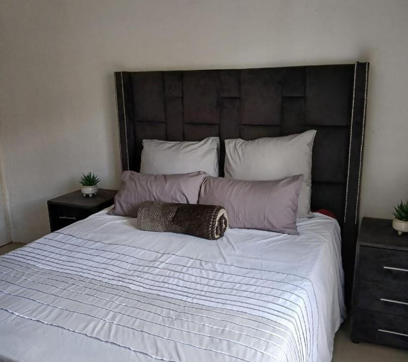 Photo of Bedroom in Flora Park