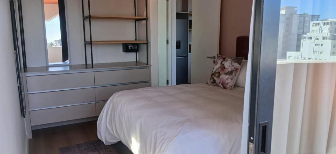 Photo of Bedroom in Three Anchor Bay