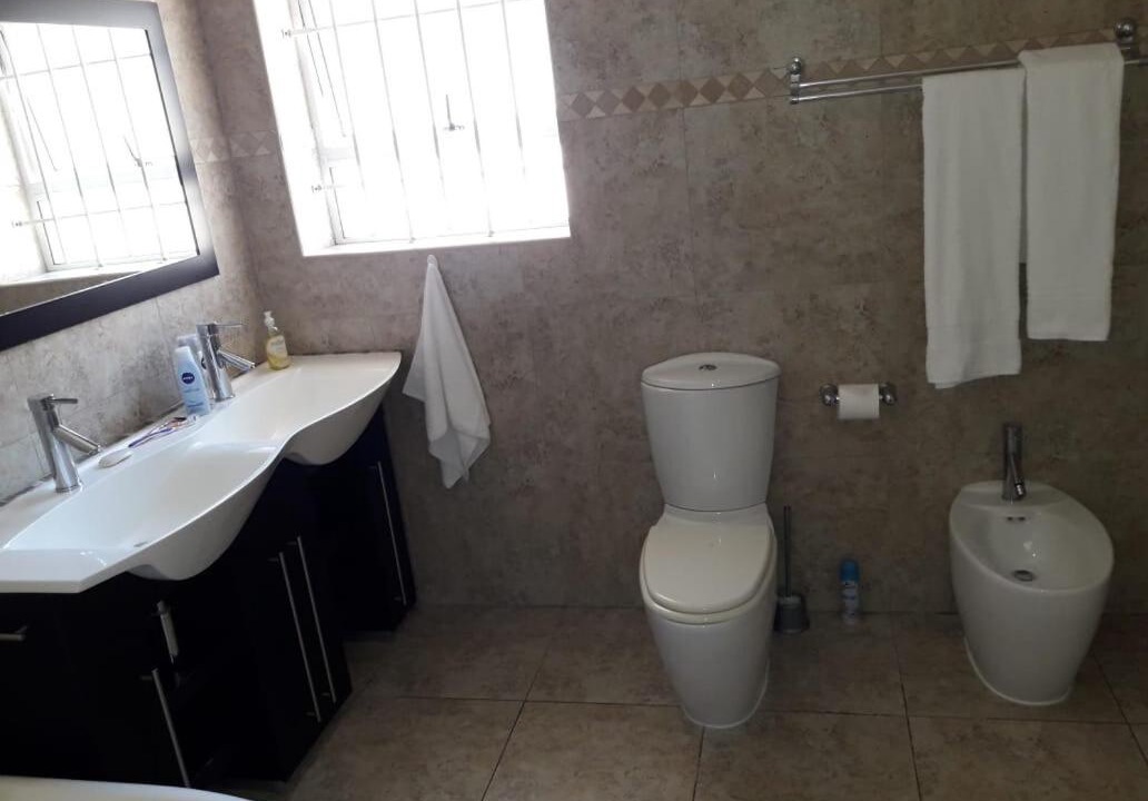 Photo of Bathroom in Humewood
