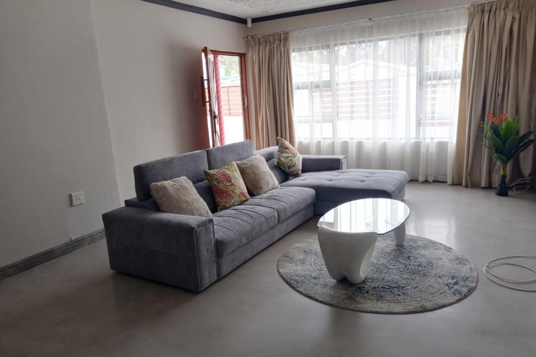 Photo of Livingroom in King William's Town