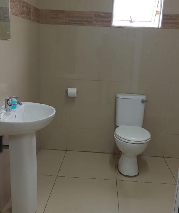 Photo of Bathroom in Isipingo