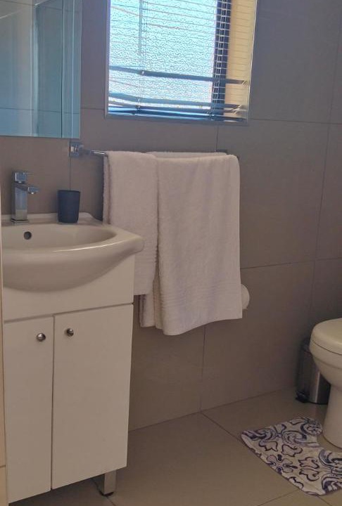 Photo of Bathroom in Universitas
