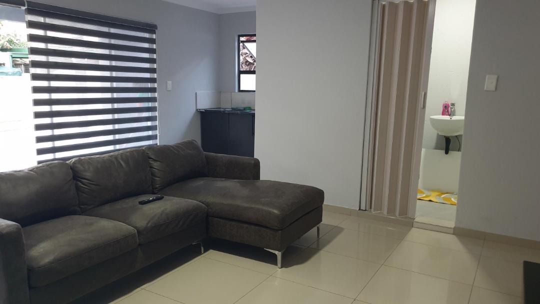 Photo of Livingroom in Greater Johannesburg Metropolitan Area