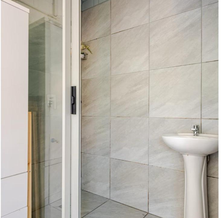 Photo of Bathroom in Bloubergstrand