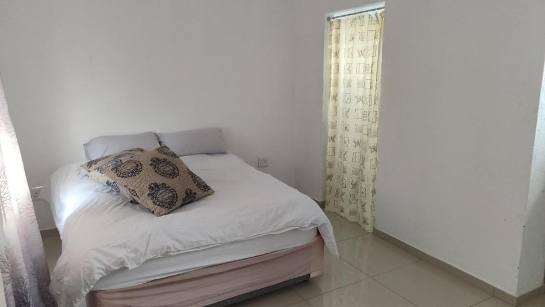 Photo of Bedroom in Greater Johannesburg Metropolitan Area