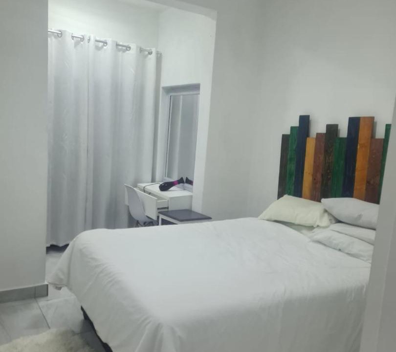 Photo of Bedroom in Tinley Manor