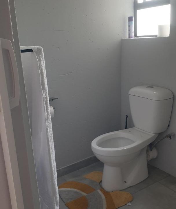 Photo of Bathroom in Greater Johannesburg Metropolitan Area